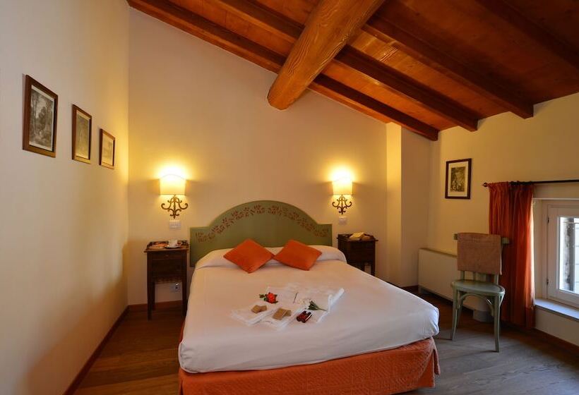 آپارتمان 3 خوابه, Relais Corte Paradiso