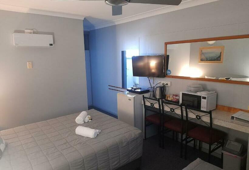 Номер Стандарт, Civic Motel Grafton