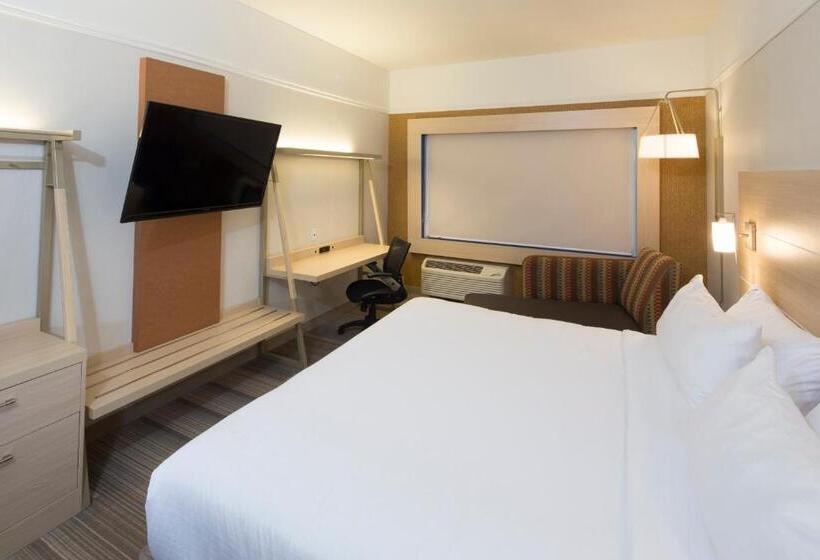Номер Стандарт, Holiday Inn Express & Suites Port Huron, An Ihg