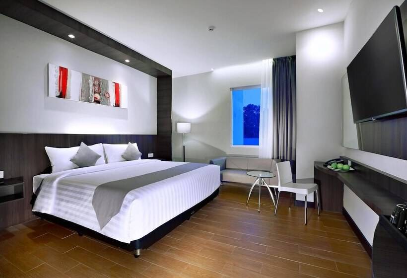 Номер Deluxe, Neo Dipatiukur Bandung By Aston