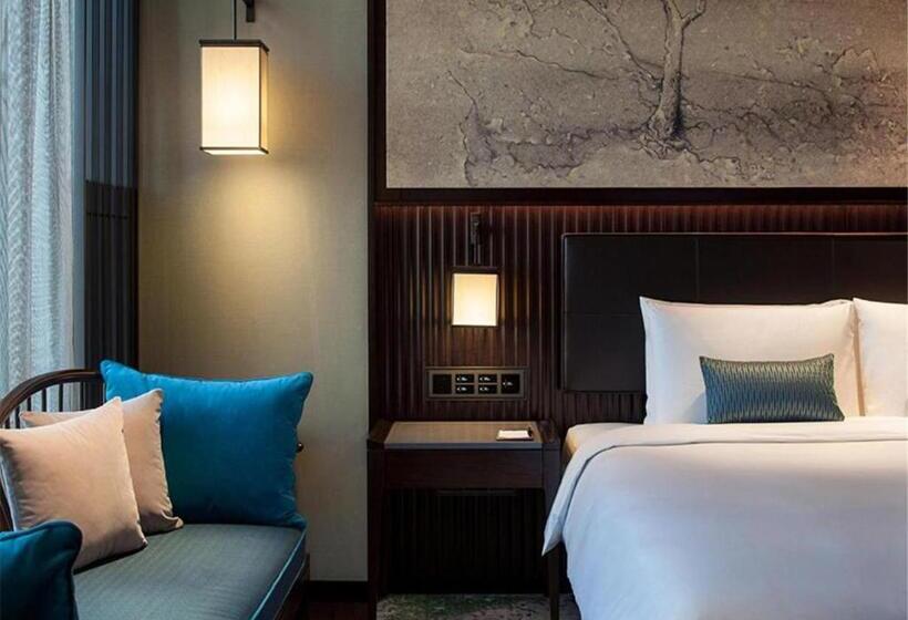 استودیوی استاندارد, Nuo Hotel Beijing