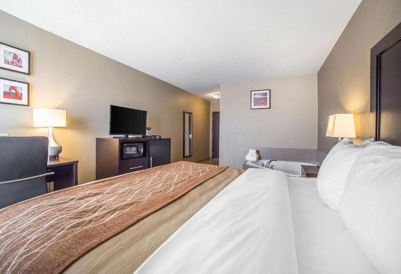 Люкс с гидромассажем, Comfort Inn & Suites Vernal  National Monument Area