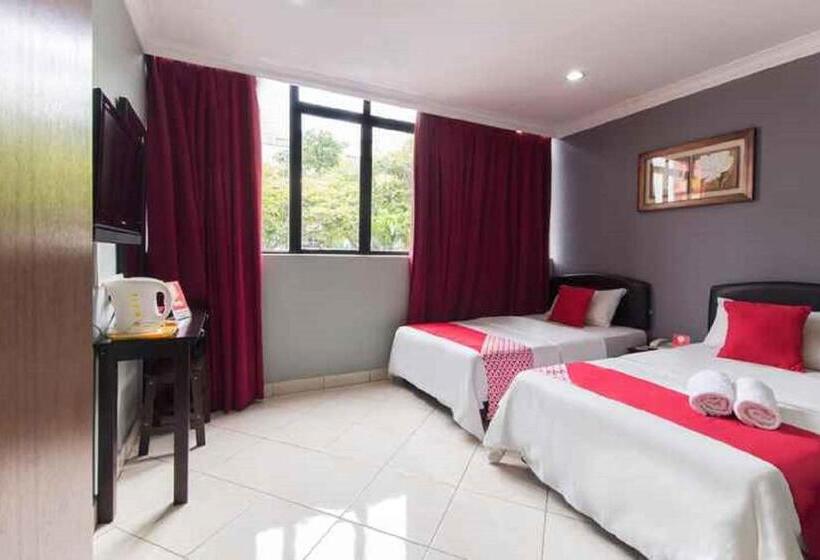 Номер Премиум, Puteri Ampang