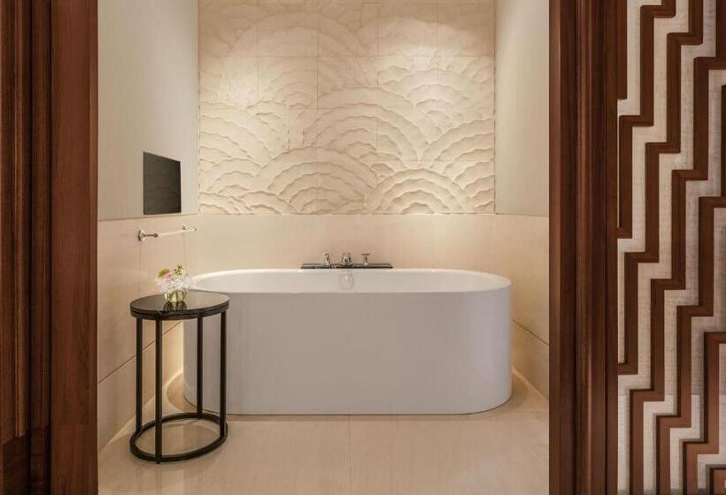 اتاق لوکس, The Capitol Kempinski Hotel Singapore