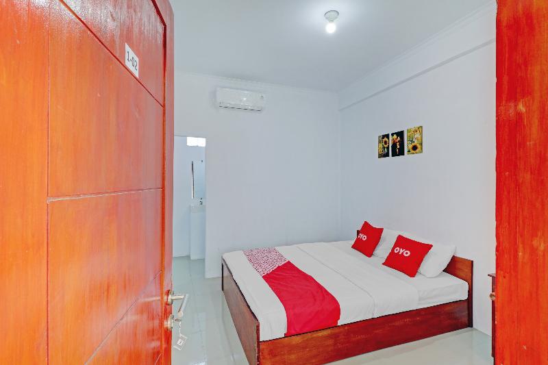 Номер Стандарт, Oyo 90570 Heboh Guest House Syariah