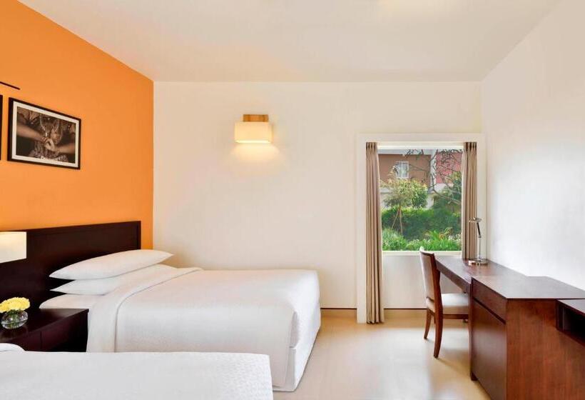 标准间带阳台, Four Points By Sheraton Mahabalipuram Resort & Convention Center