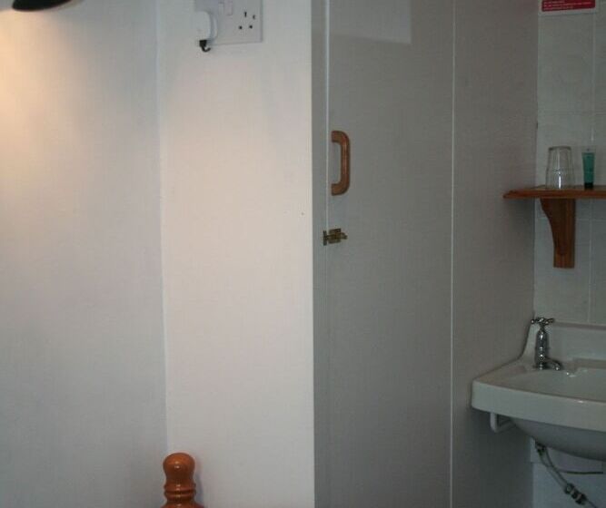 חדר סטנדרט יחיד, The Haldon Guest House