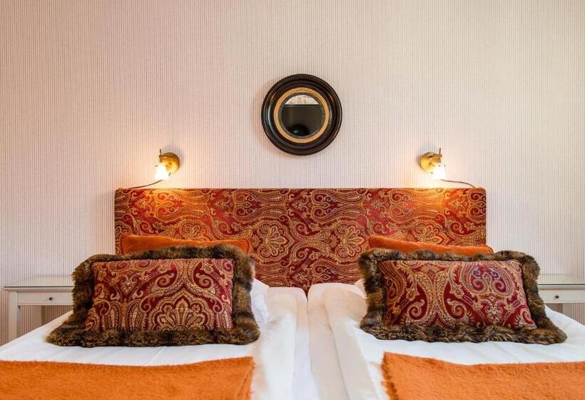 Классический Номер, Trosa Stadshotell & Spa