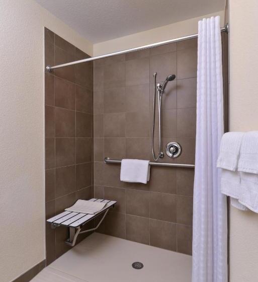 适合残疾人使用的标准间, Candlewood Suites Casper, An Ihg