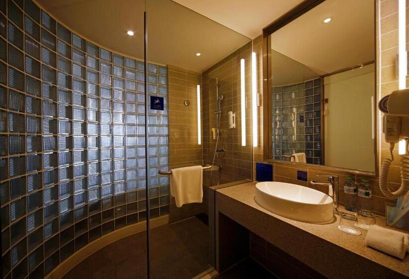 سوییت سوپریور با چشم‌انداز دریا, Holiday Inn Express Haikou West Coast, An Ihg