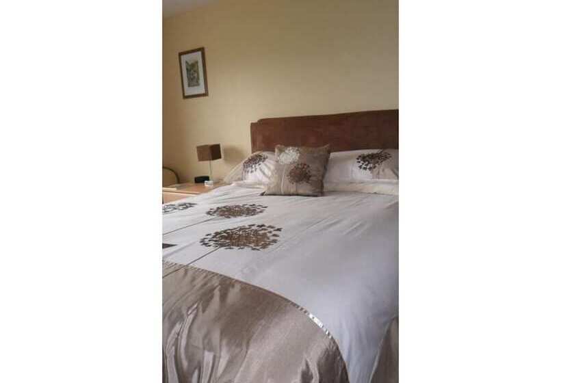 Номер Стандарт, Higher Chapel Farm Bed & Breakfast