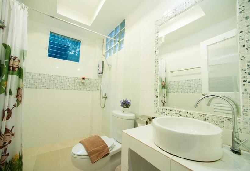 Семейный Номер, Baan Chokdee Pai Resort