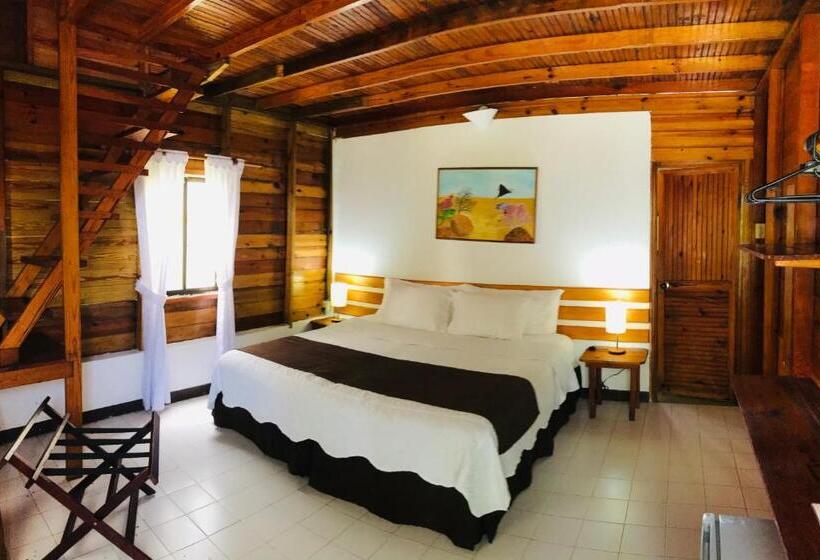 Habitación Cuádruple Estándar, Cabañas Agua Dulce