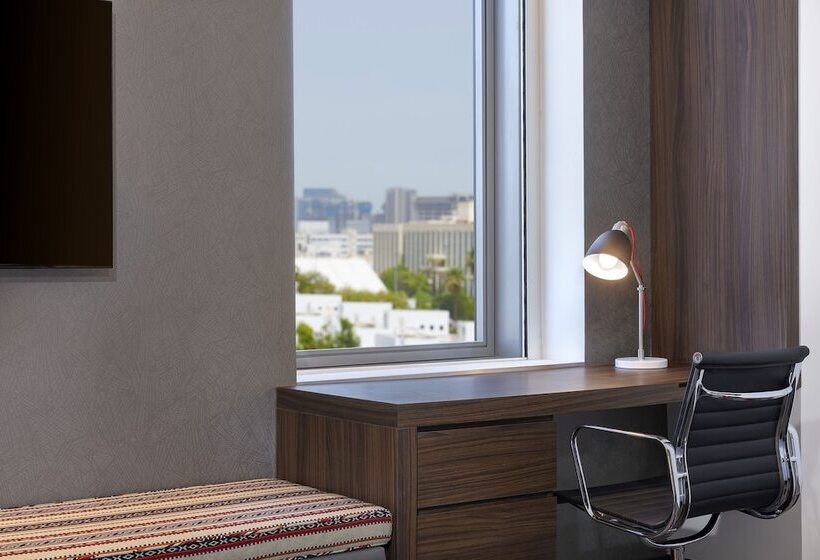 带2个卧室的套房, Aloft Dubai Airport