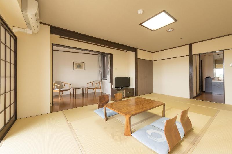 Номер Deluxe, The Yuinchi Hotel Nanjo