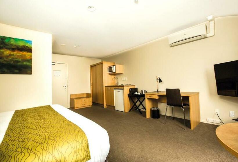 سوئیت با تخت بزرگ, Greenlane Suites