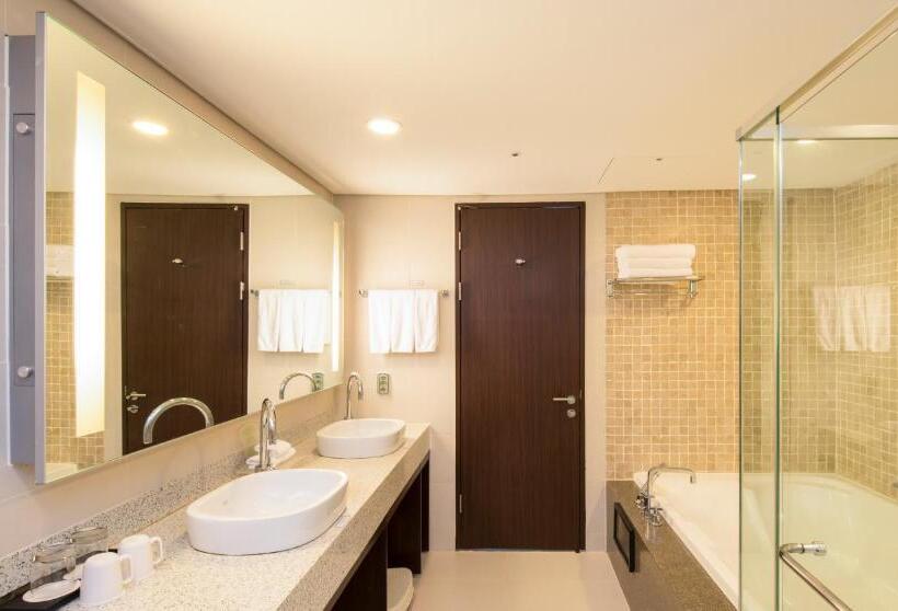 Люкс, Holiday Inn Resort Alpensia Pyeongchang, An Ihg