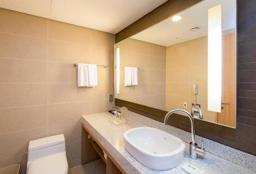 Семейный Номер с Койками, Holiday Inn Resort Alpensia Pyeongchang, An Ihg