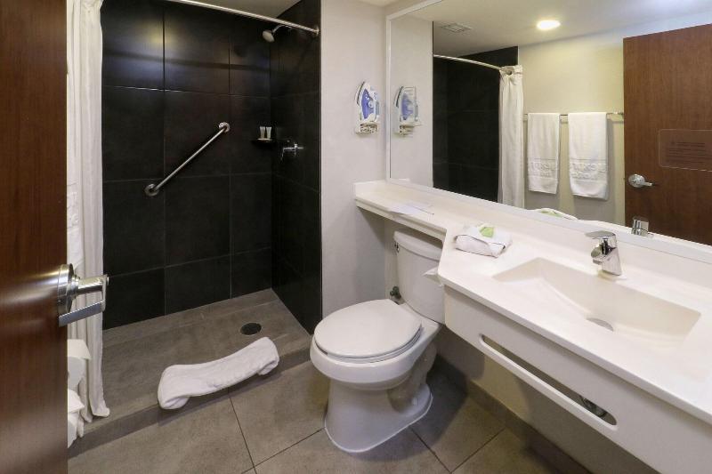 Номер Стандарт, Sotetsu Fresa Inn Yokohama Sakuragicho