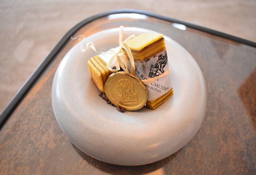 Апартаменты Ejecutiva 2 Спальни, The Residences Of The Ritz Carlton Jakarta Pacific Place