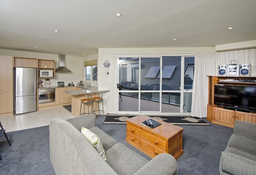 侧面带海景及2个卧室的公寓, Pavilion Beachfront Apartments