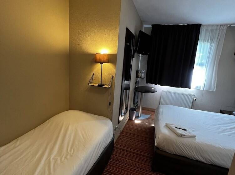 Номер Стандарт Трехместный, Inn Design Resto Novo Langres