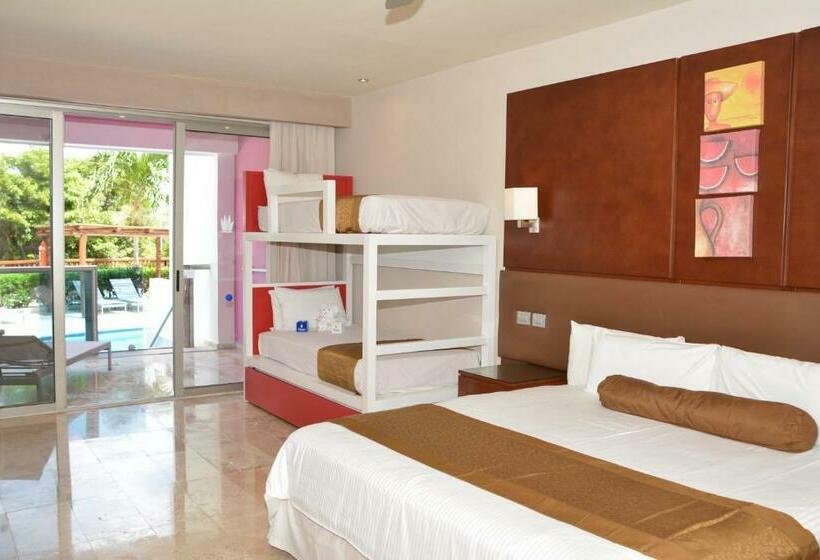Family Room, Princess Family Club Riviera - All Inclusive