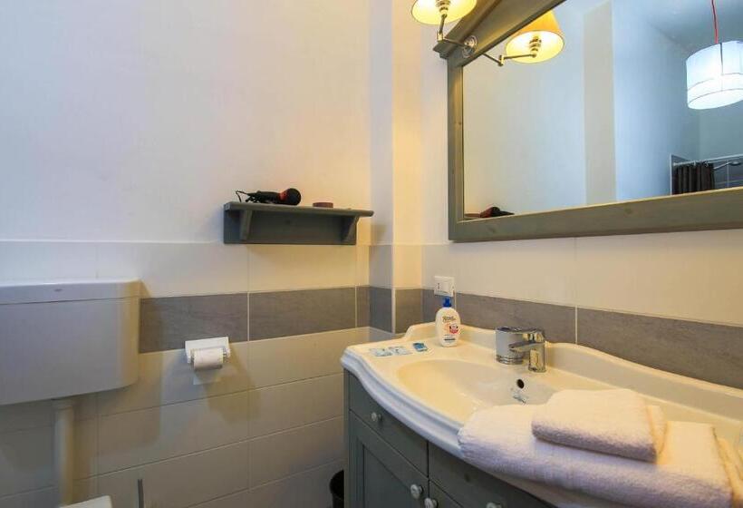 Апартаменты 1 Спальня Вид на Сад, Villamir B&b