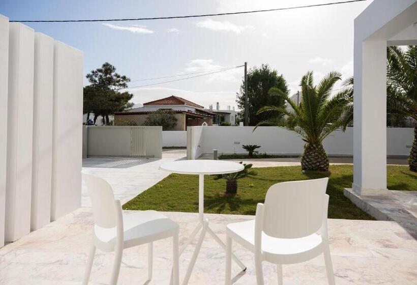 Номер Стандарт Вид на Сад, Tzanis Resort