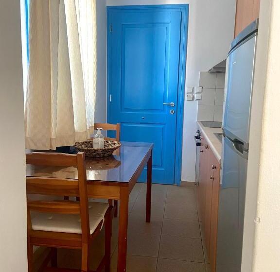 Апартаменты 1 Спальня с Террасой, Mer Bleu Luxury Apartments