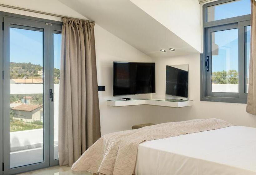 سوییت سوپریور, Andelice Zante