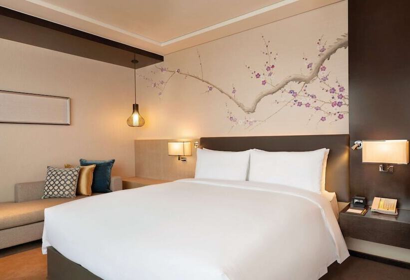 Номер Стандарт Двуспальная Кровать, Hilton Garden Inn Dandong