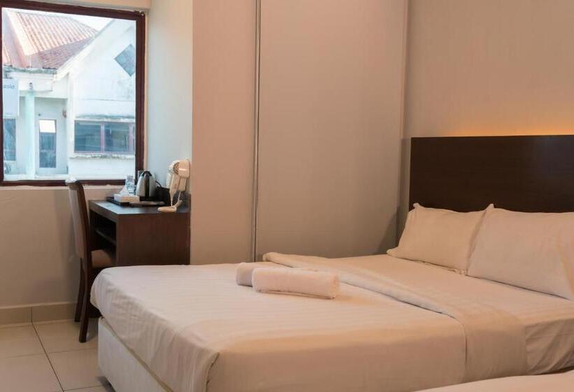 Семейный Номер, New Town Suites At Bandar Sunway