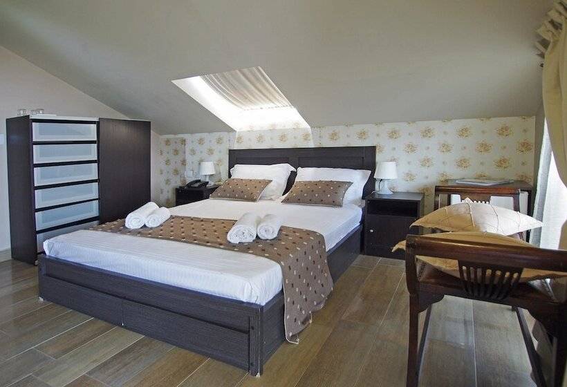 Deluxe Suite Sea View, Principal New Leisure