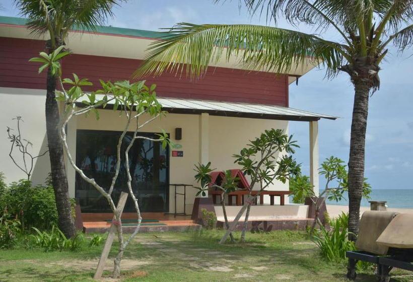 غرفة عائلية مطلّة علي البحر, Golden Bay Cottage   Sha Extra Plus
