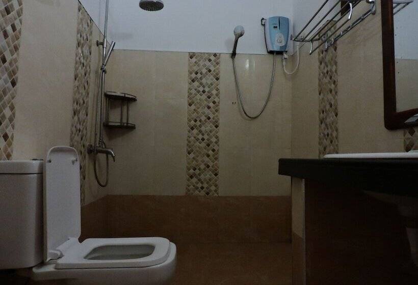 Номер Deluxe, Water Edge Resort