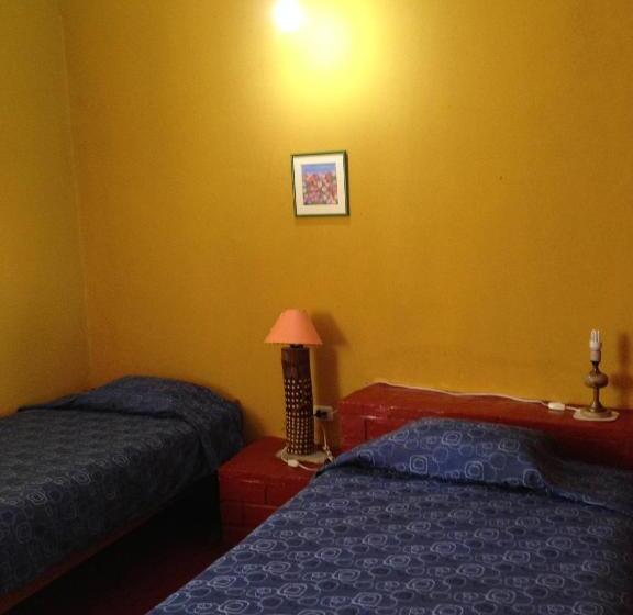 اتاق استاندارد چهار تخته, La Casita De Mi Abuela