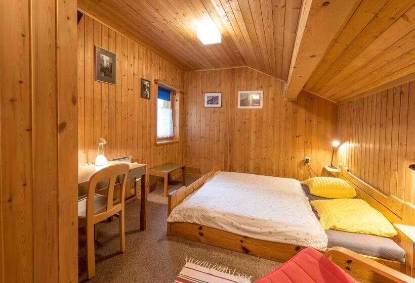 带共用浴室的标准房间, B&b Pranzaira