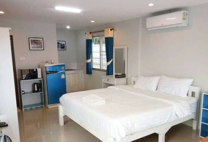 اتاق لوکس, Him Doi House