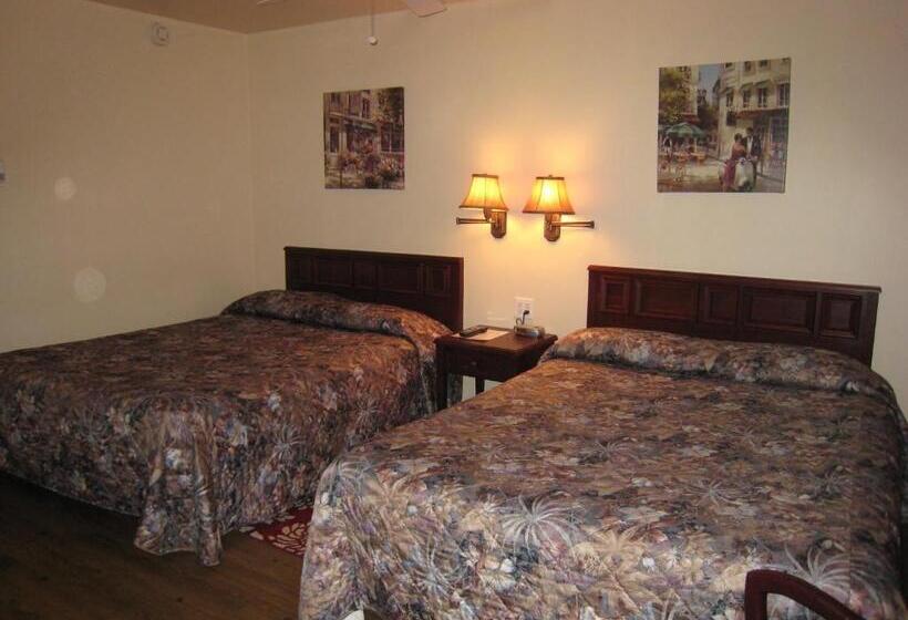 Номер Стандарт, Johnny's Motel
