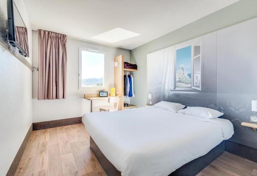 Номер Стандарт Адаптированный для Инвалидов, B&b Hotel Brignoles