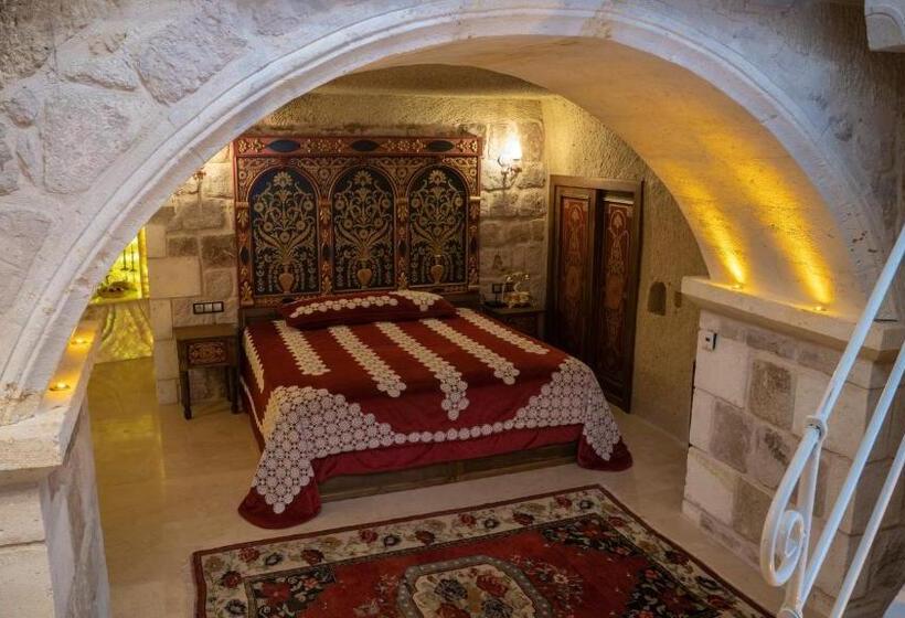 سوییت, Elika Cave Suites & Spa