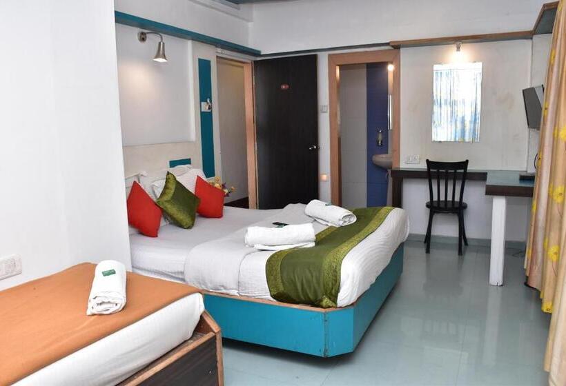 Chambre Deluxe, Rahi