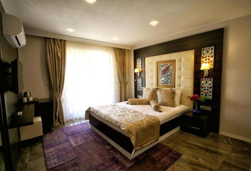 اتاق استاندارد چهار تخته, Venus Suite