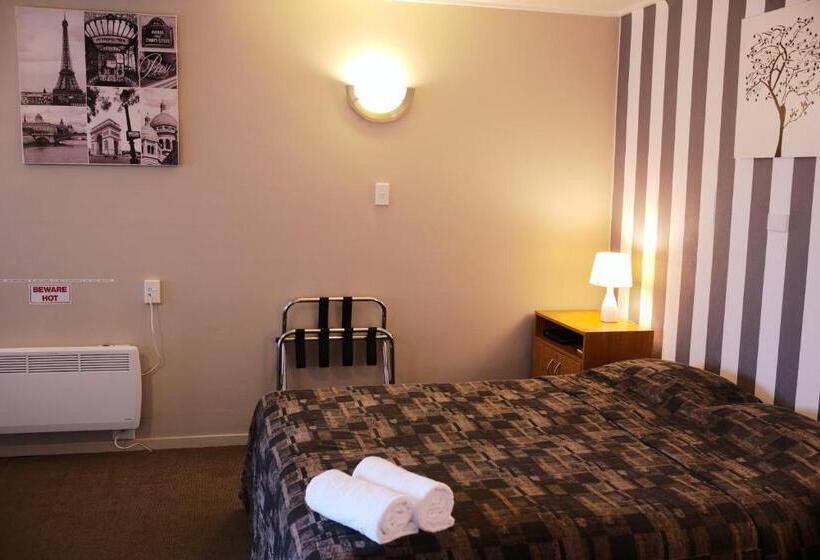 스탠다드 스튜디오, Kiwi Studios Motel