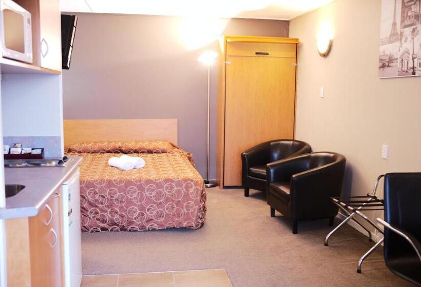 스탠다드 스튜디오, Kiwi Studios Motel