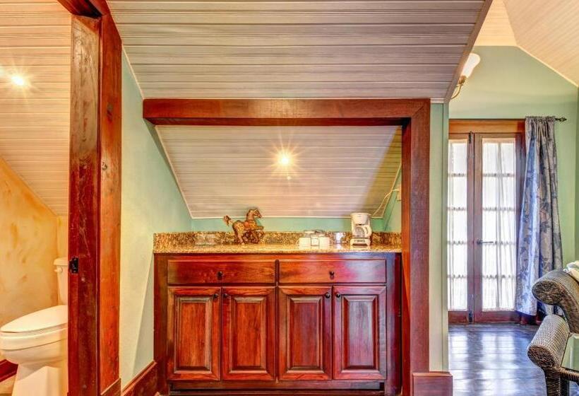 סוויטה, Toucan Suite @ Mahogany Hall