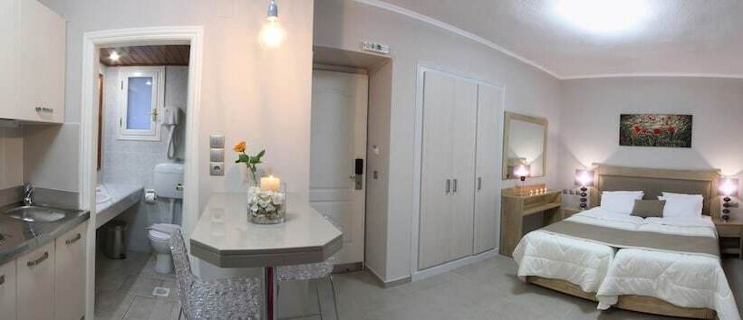 디럭스 스튜디오, Chios Xenia Studio & Apartments