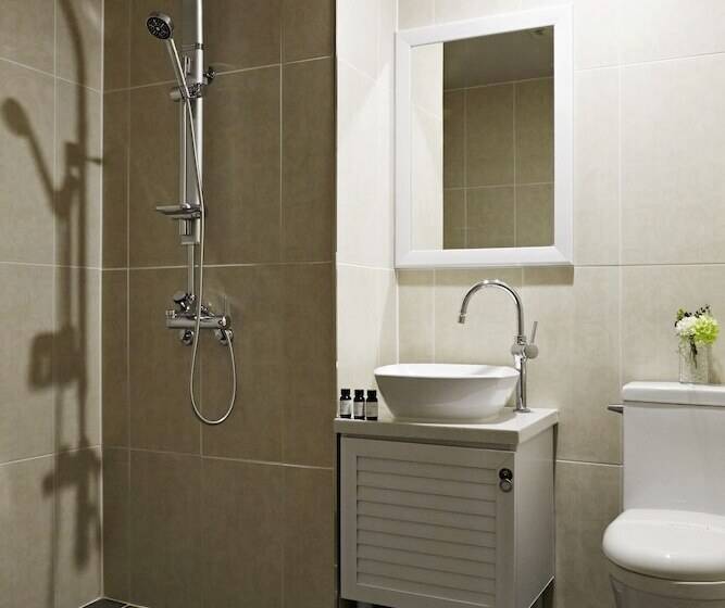 디럭스 룸, Roni Tourist Hotel Jeonju