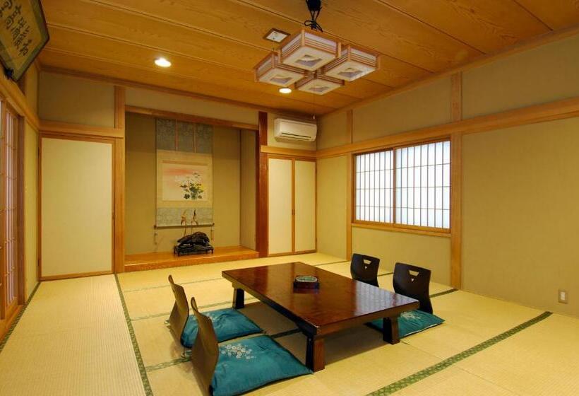 Номер Стандарт Трехместный, Chuokan Shimizuya Ryokan